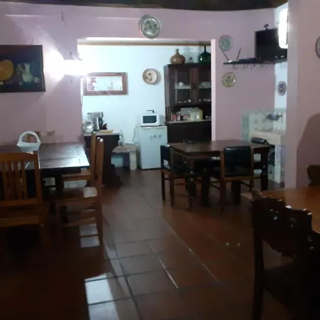 Amazing Farm House Near Vii B Tomar