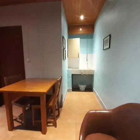 Amazing Farm House Near Vii B Bed and breakfast