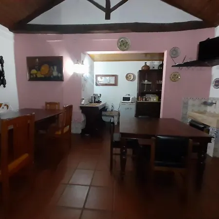 Amazing Farm House Near Vii B Bed and breakfast *