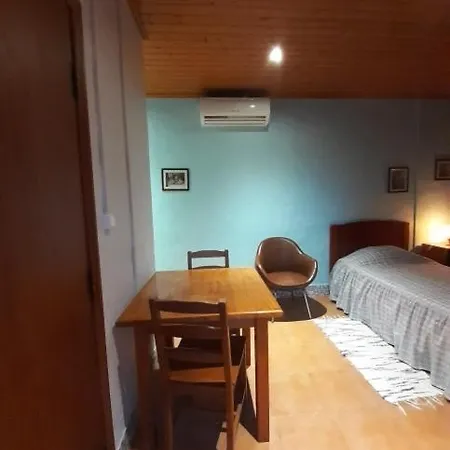 Amazing Farm House Near Vii B * Tomar