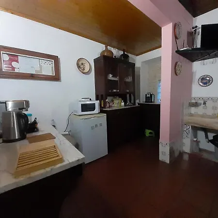 Amazing Farm House Near Vii B Bed and breakfast Tomar